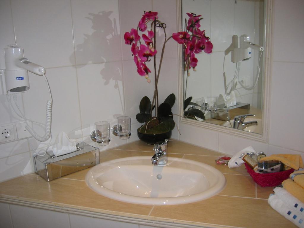 Cleo'S Hotel Kallstadt Habitación foto