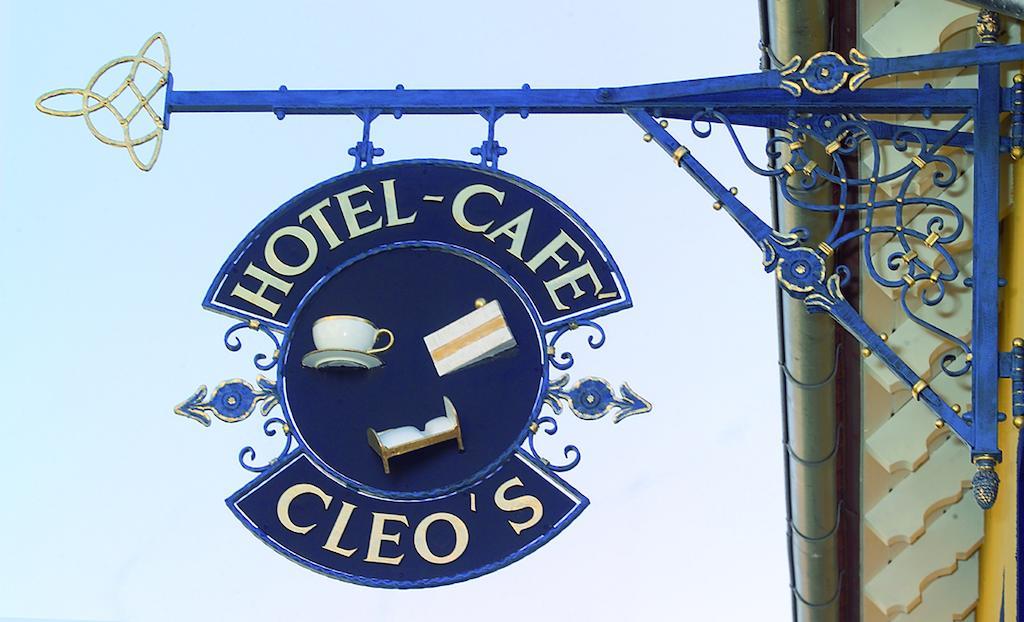Cleo'S Hotel Kallstadt Exterior foto